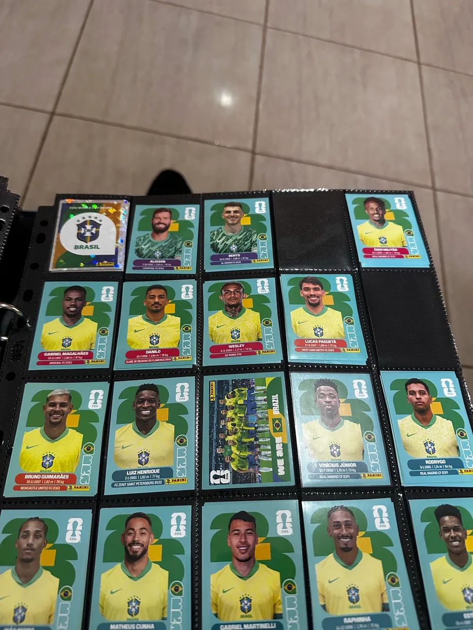 Figurinhas a partir de 1 real  - Foto 2