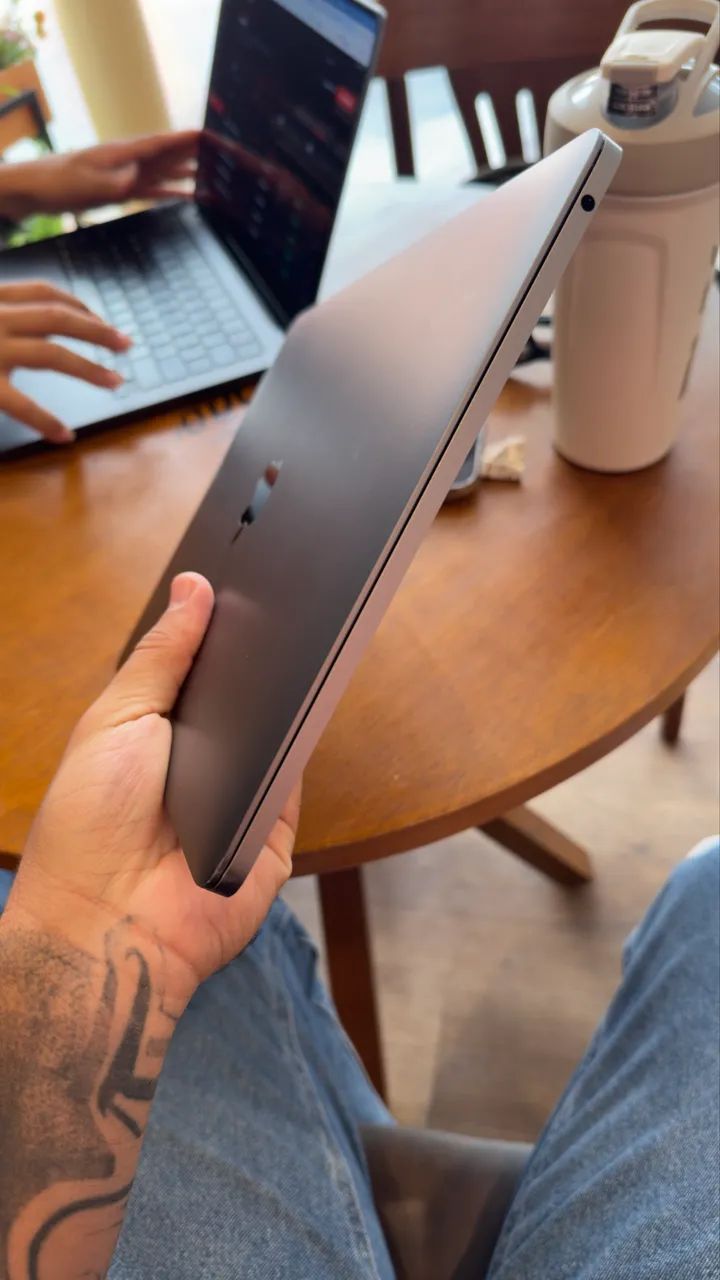 MacBook Pro 2019 16gb 13? - Foto 2