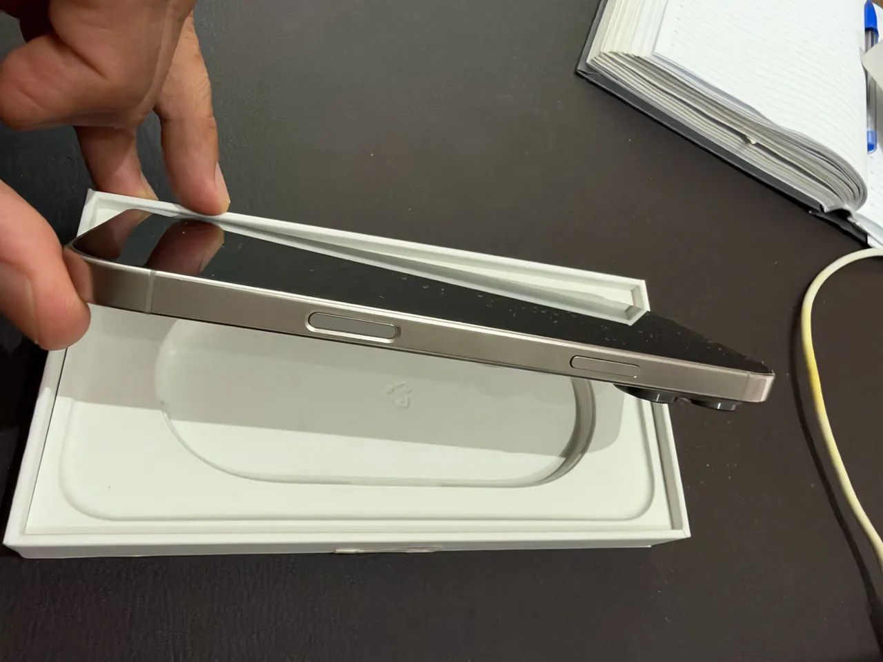 iPhone 16 Pro Max 256g - Foto 2