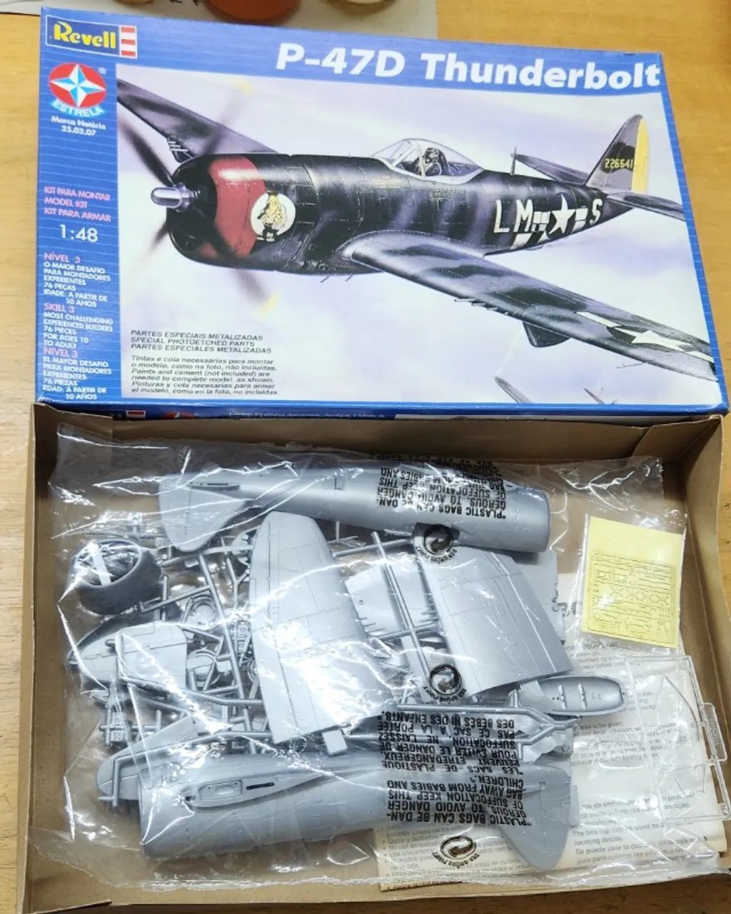 Dois Kits plastimodelos Revell - Foto 2