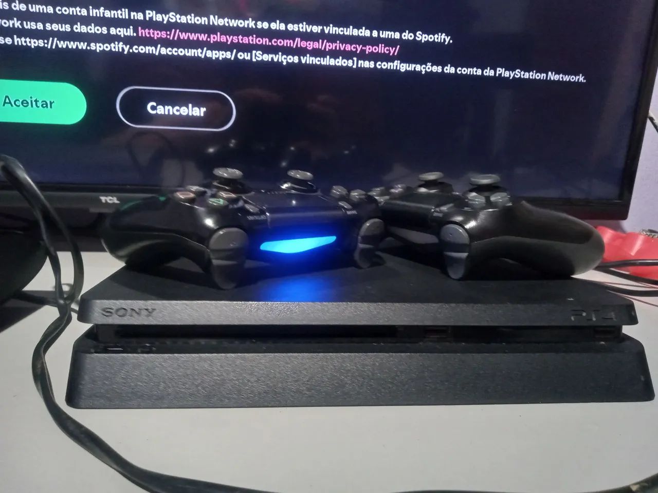 Ps4 com 64 jogos vendo ou troco - Consoles de Vídeo Game - Novo