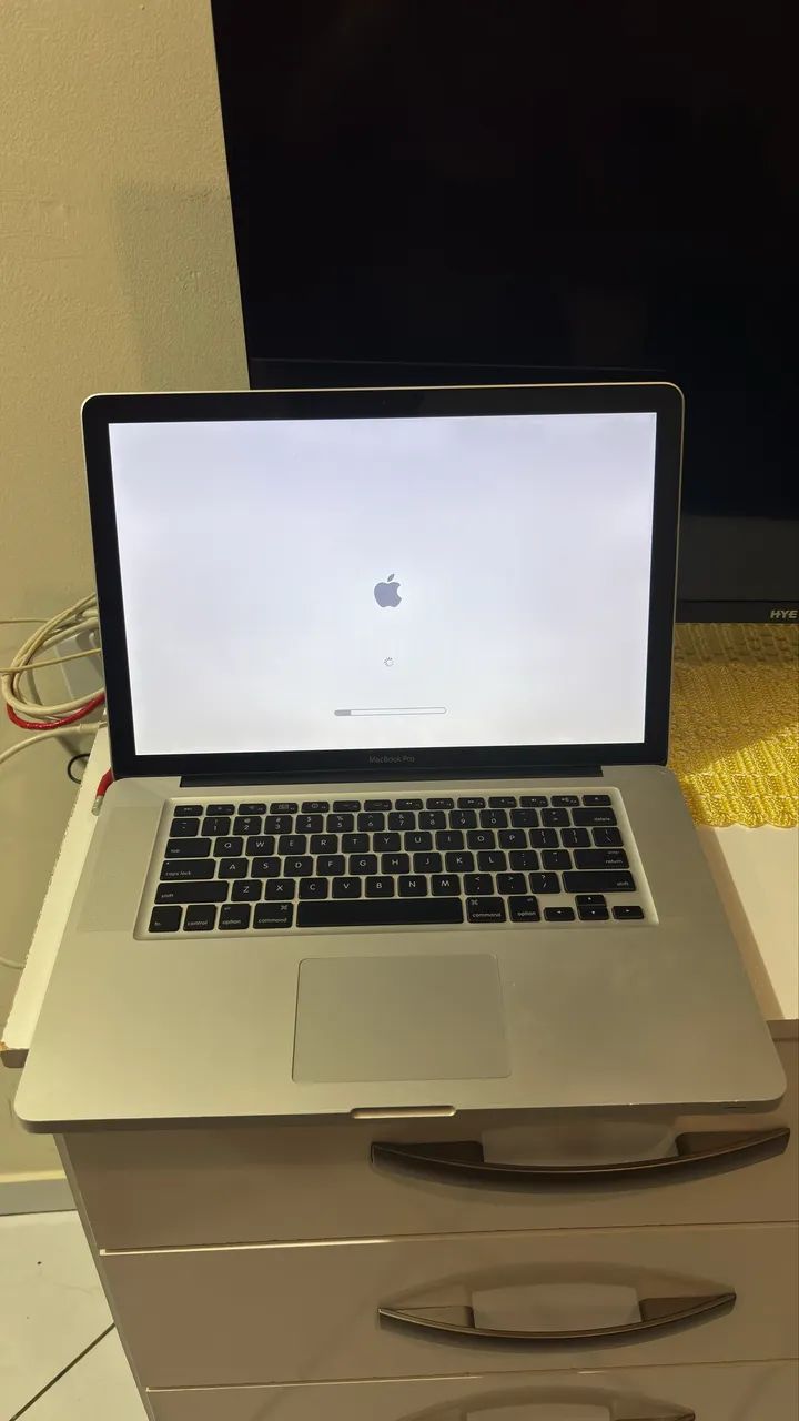 MacBook
