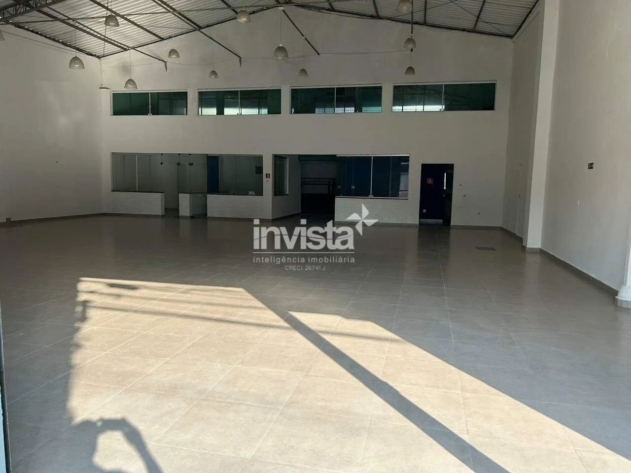 Galpão de 416 m² totalmente reformado - Foto 2