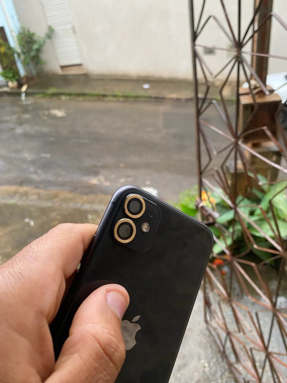 iPhone 11 64 gigas  - Foto 3