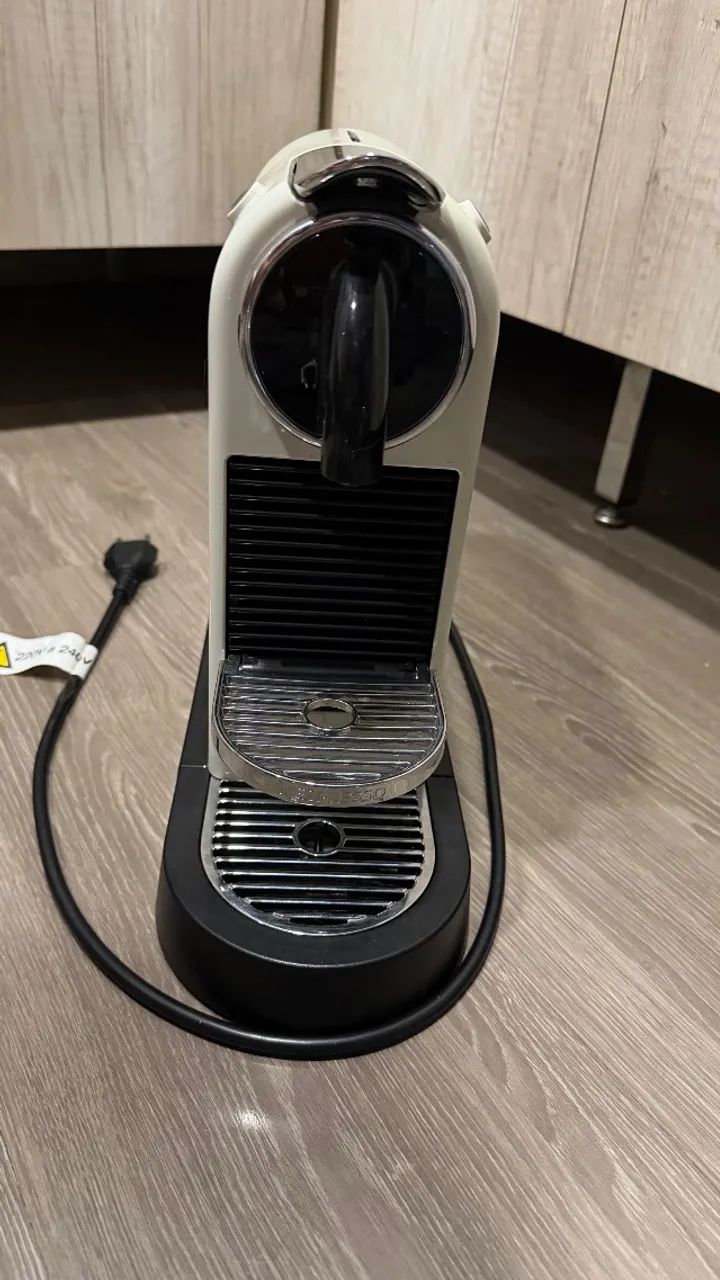 Cafeteira CitiZ Nespresso Branca 220v - Foto 2