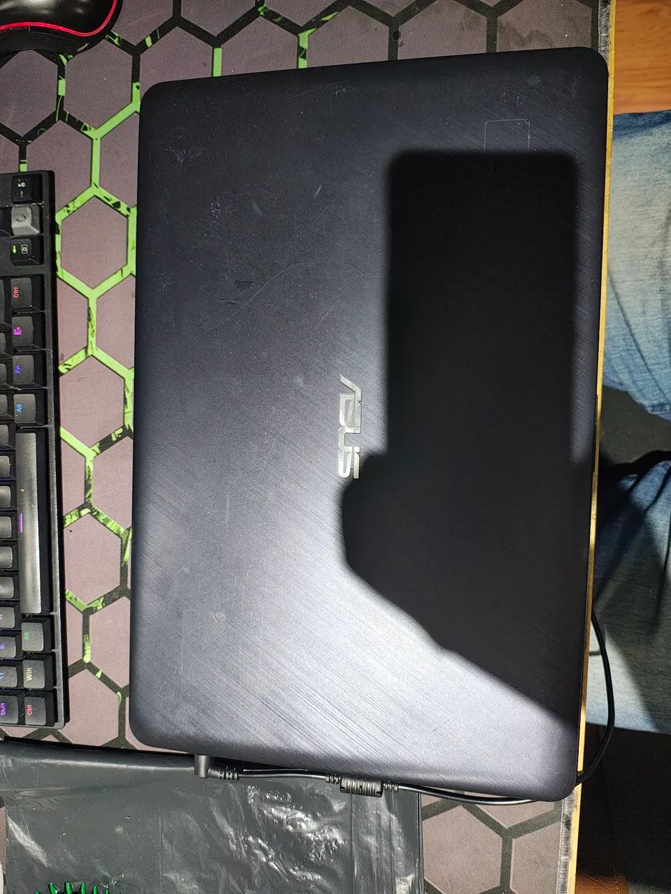 Notebook Asus 15pol i3 - 8gb - 120ssd - Foto 2