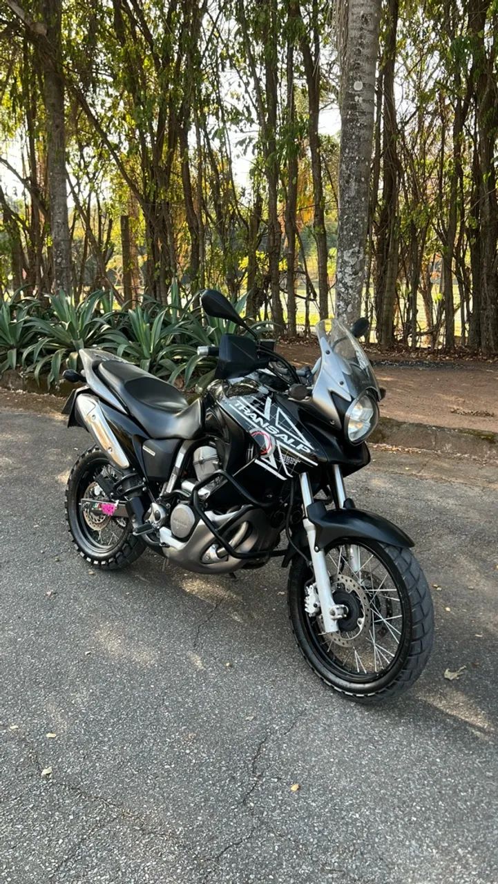 Transalp 700 2011 