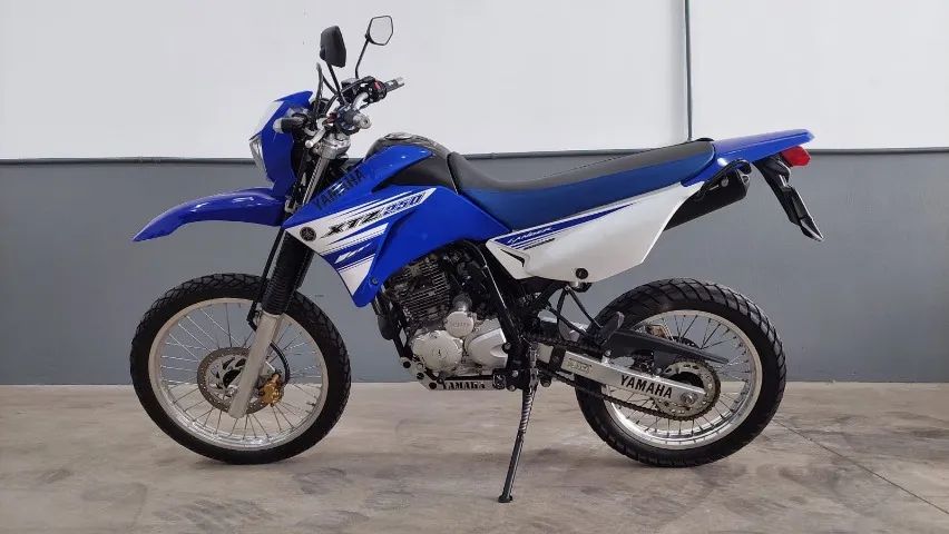 YAMAHA XTZ  250 Lander 2017 - Foto 4