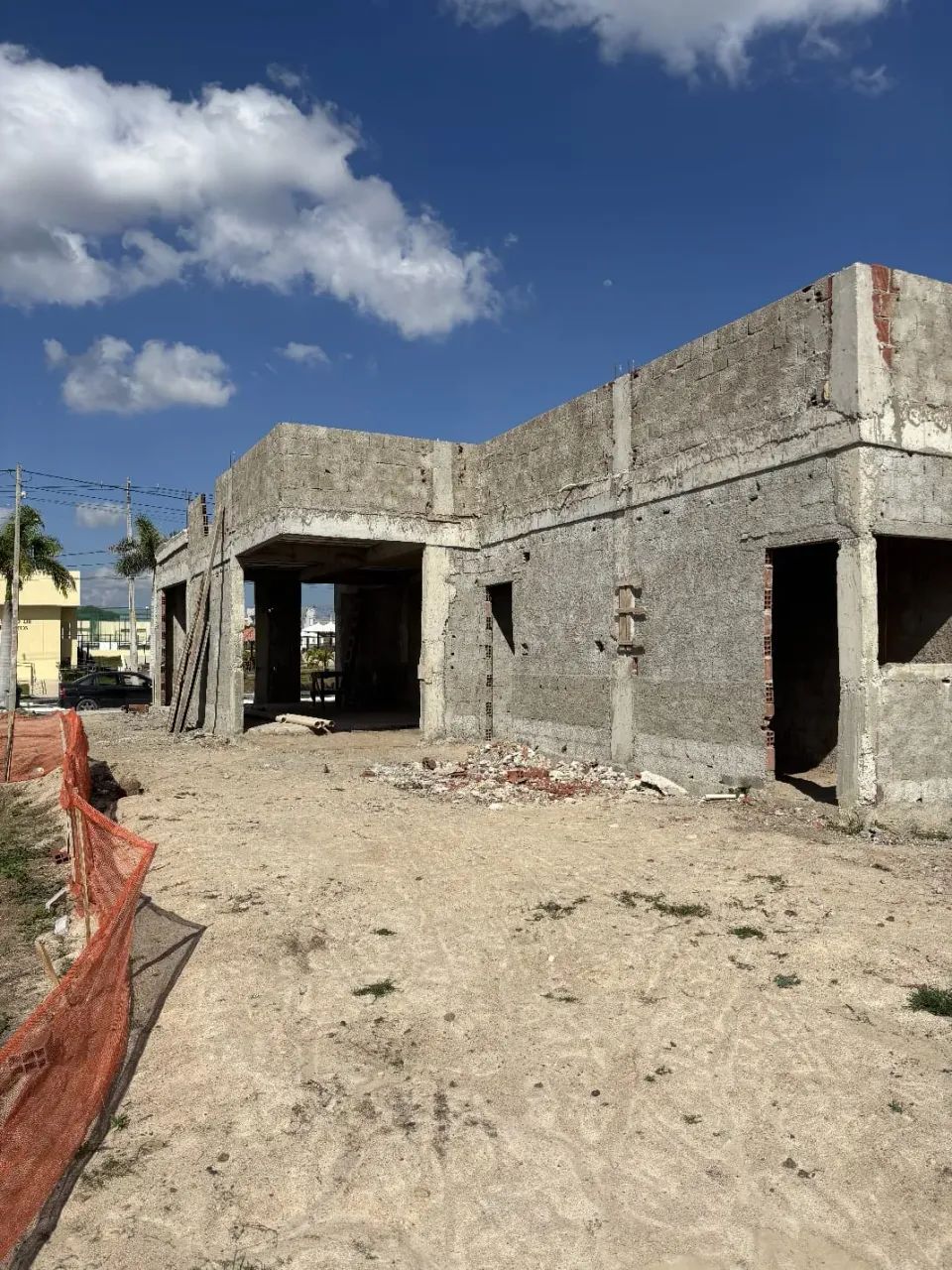 CASA COM 4 SUITES, COND. FECHADO! - Foto 5