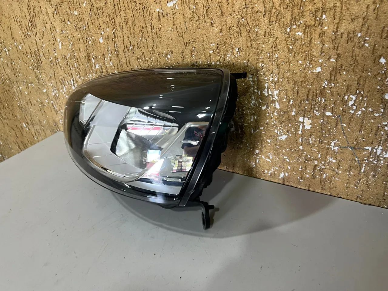 Farol esquerdo Clio 2013/2014/2015/2016/2017 - Foto 3