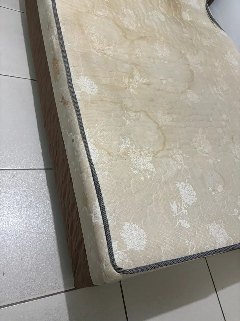 Cama de casal 