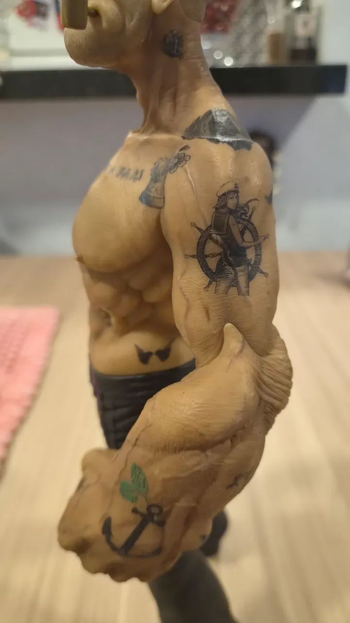 ACTION FIGURE POPEYE ULTRARREALISTA - Foto 5