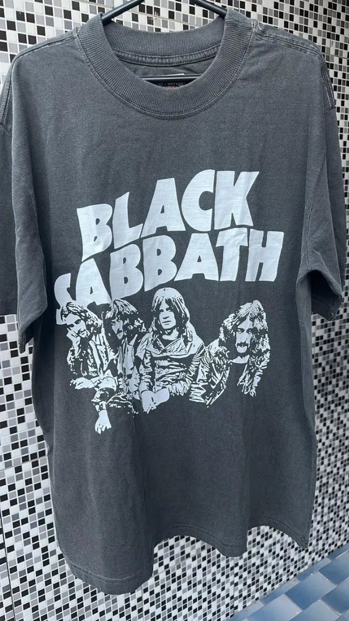 Camisa Black Sabbath - Classic Band Oversized  - Foto 2
