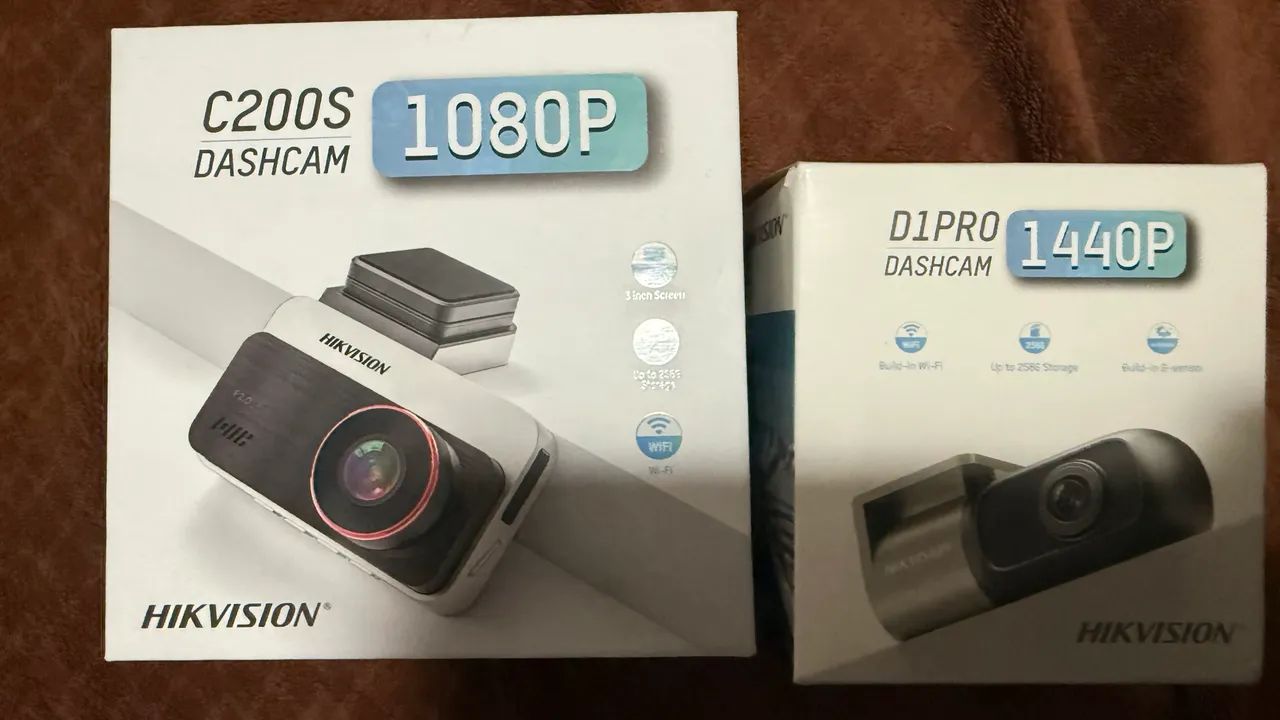 Câmera veicular Dashcam HIKVISION