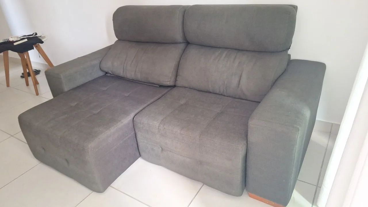 Vende-se sofá retrátil 