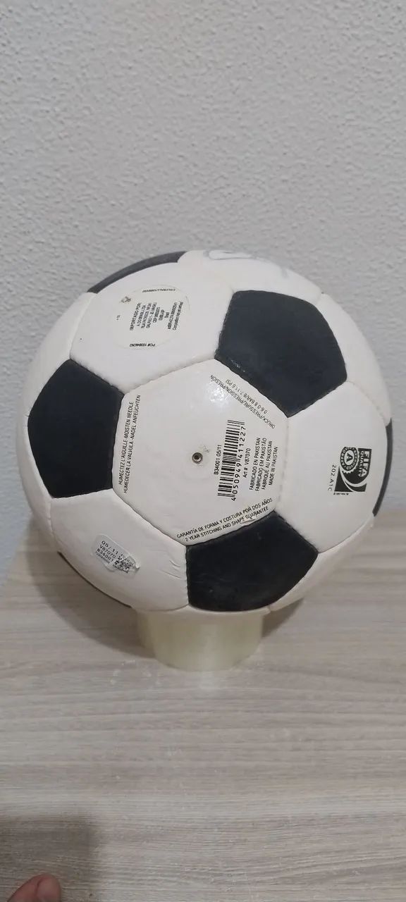 Bola Adidas Testar autografada por Cafu - Foto 5