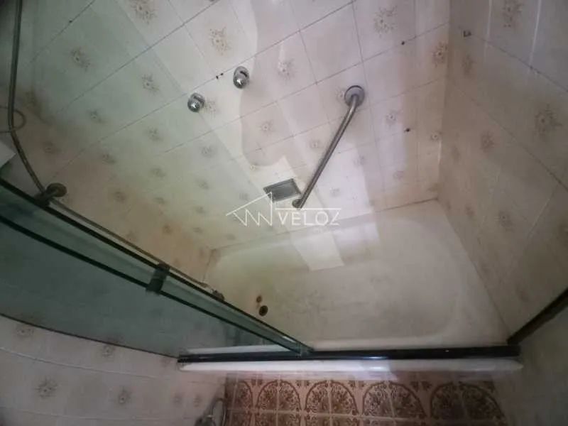 Apartamento : / Residencial / Centro