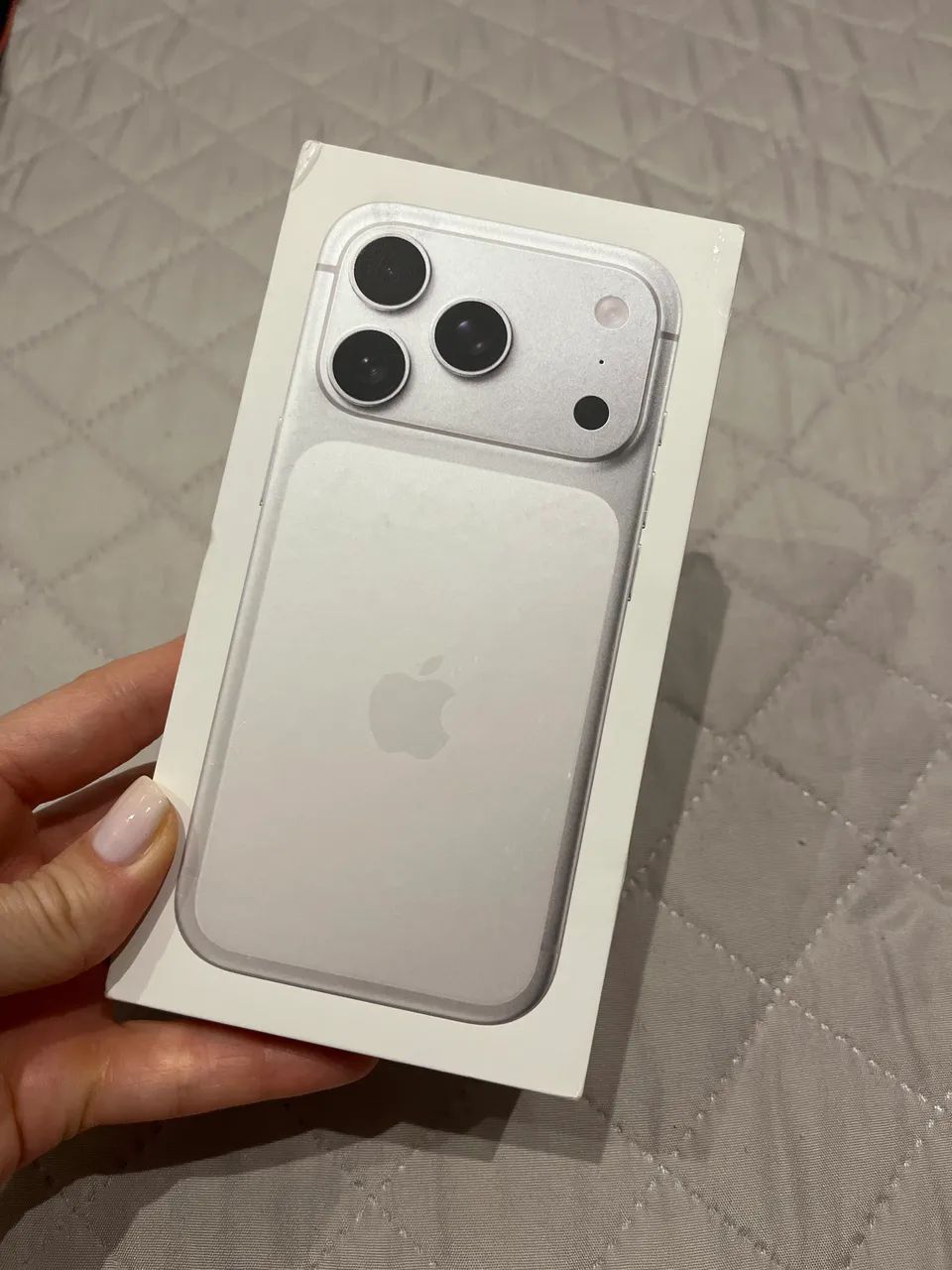 iPhone 17 Pro 256GB Silver ? NOVO, SEM USO