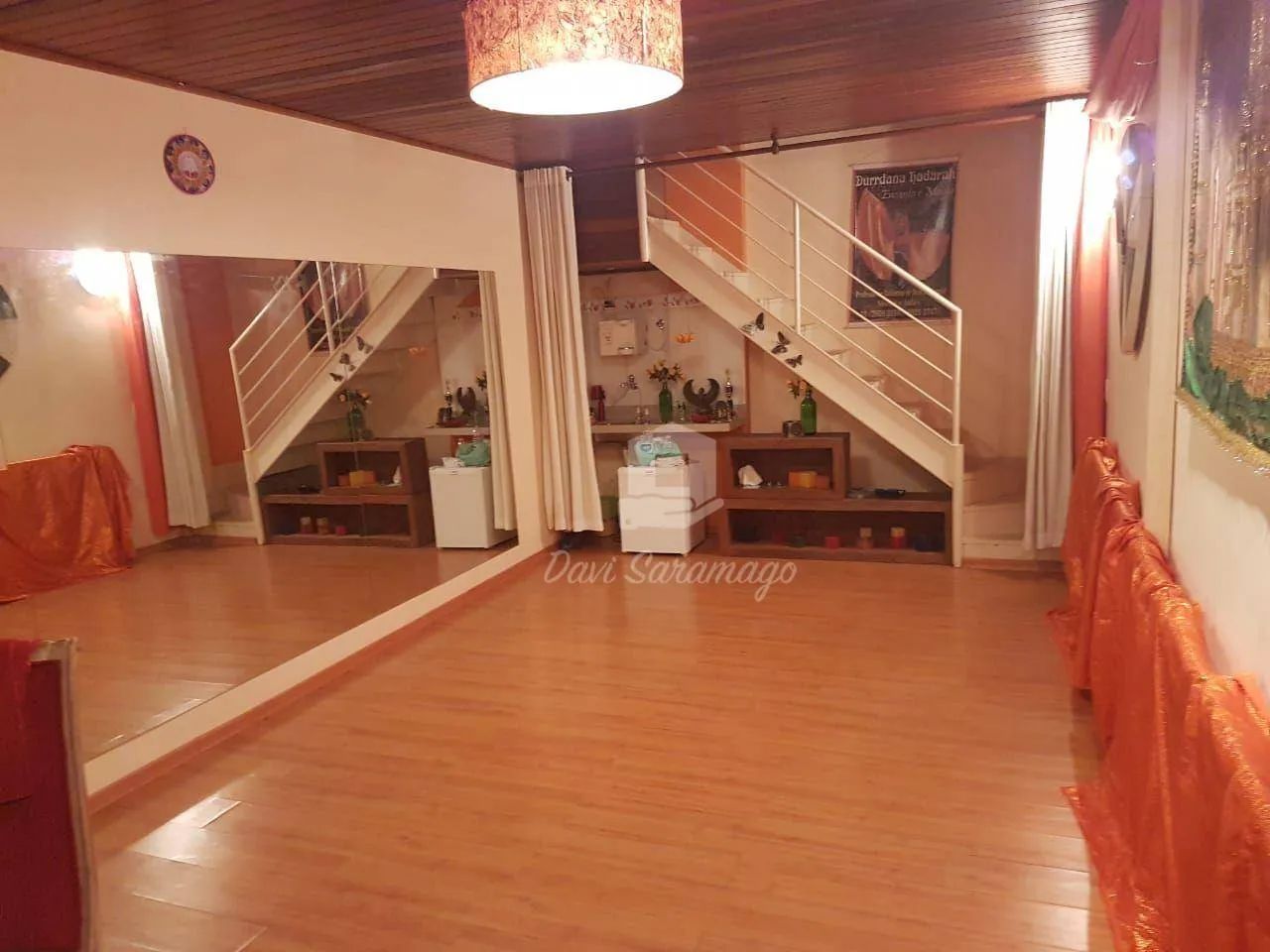 Sala comercial à venda em Piratininga