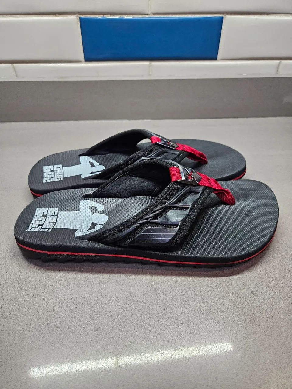 Chinelo kenner Gabgol usado - Foto 3