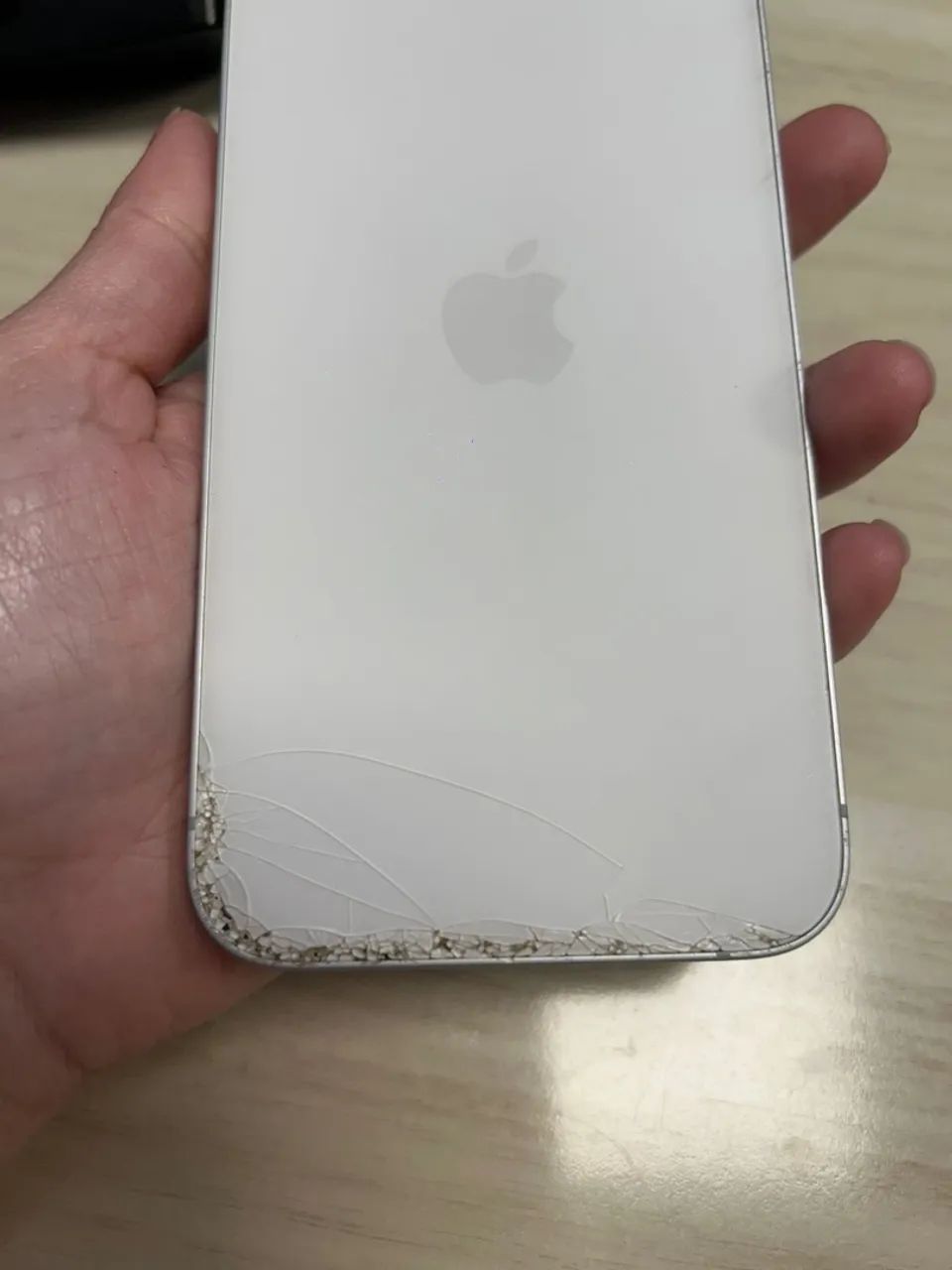 iPhone 16E - Foto 3