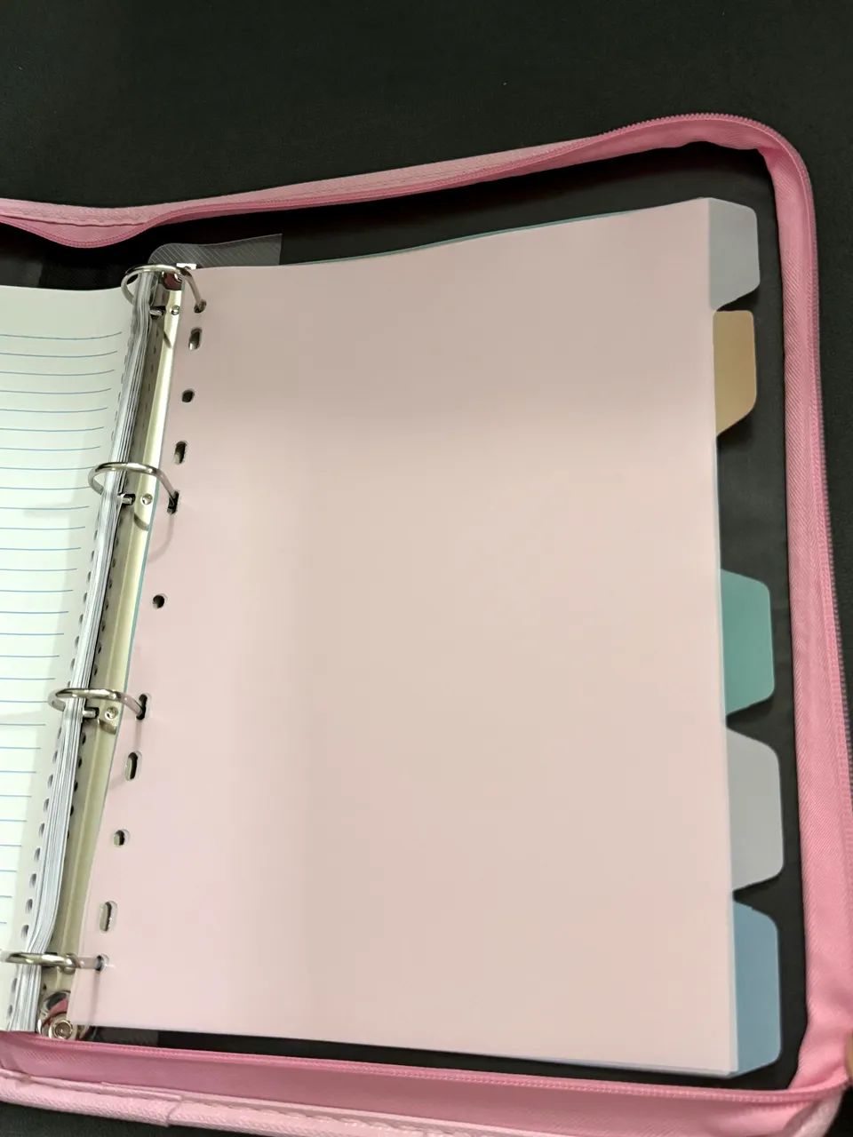 Vendo: Fichário universitário com 4 argolas ACP Rosa pastel  - Foto 2
