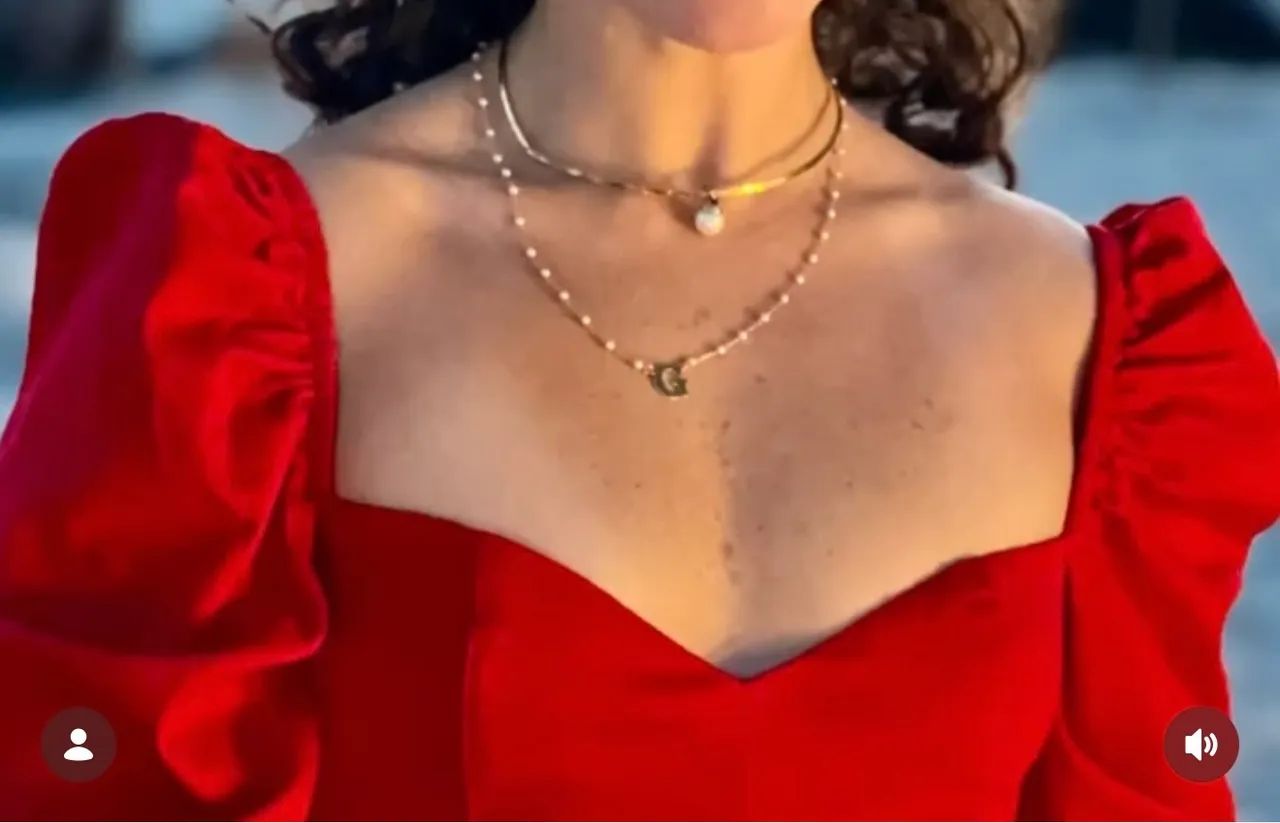 Vestido Curto Vermelho MIRAK  - Foto 4