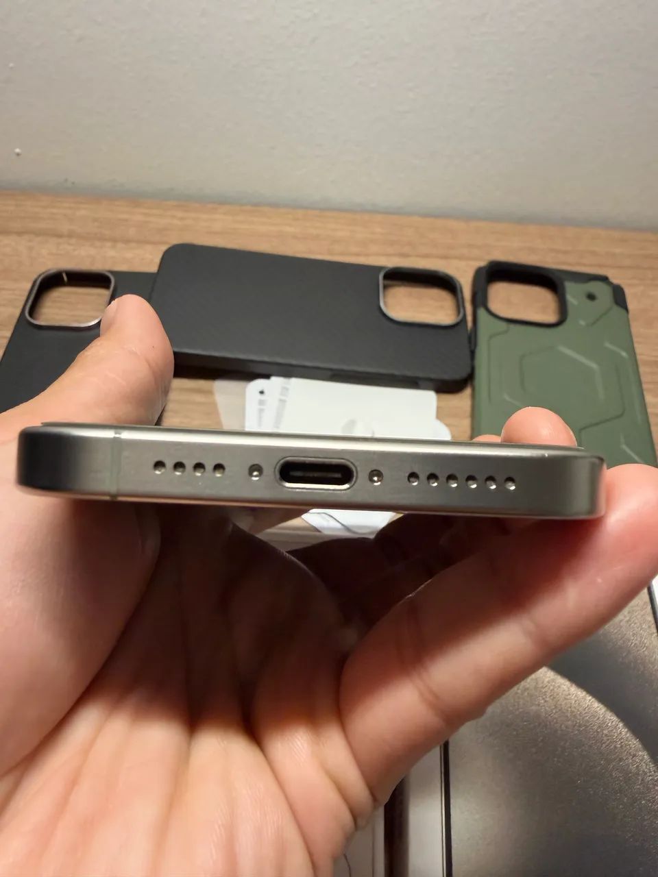 iPhone 15 pro Max cor natural Titanium -nacional  - Foto 2