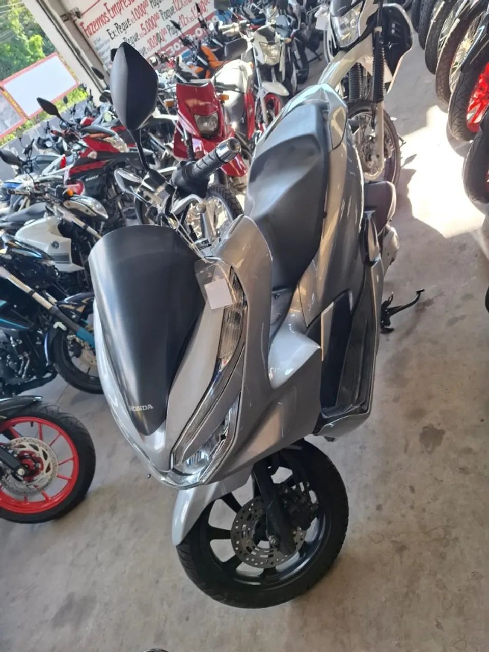Honda PCX 150cc 2019 - Foto 2