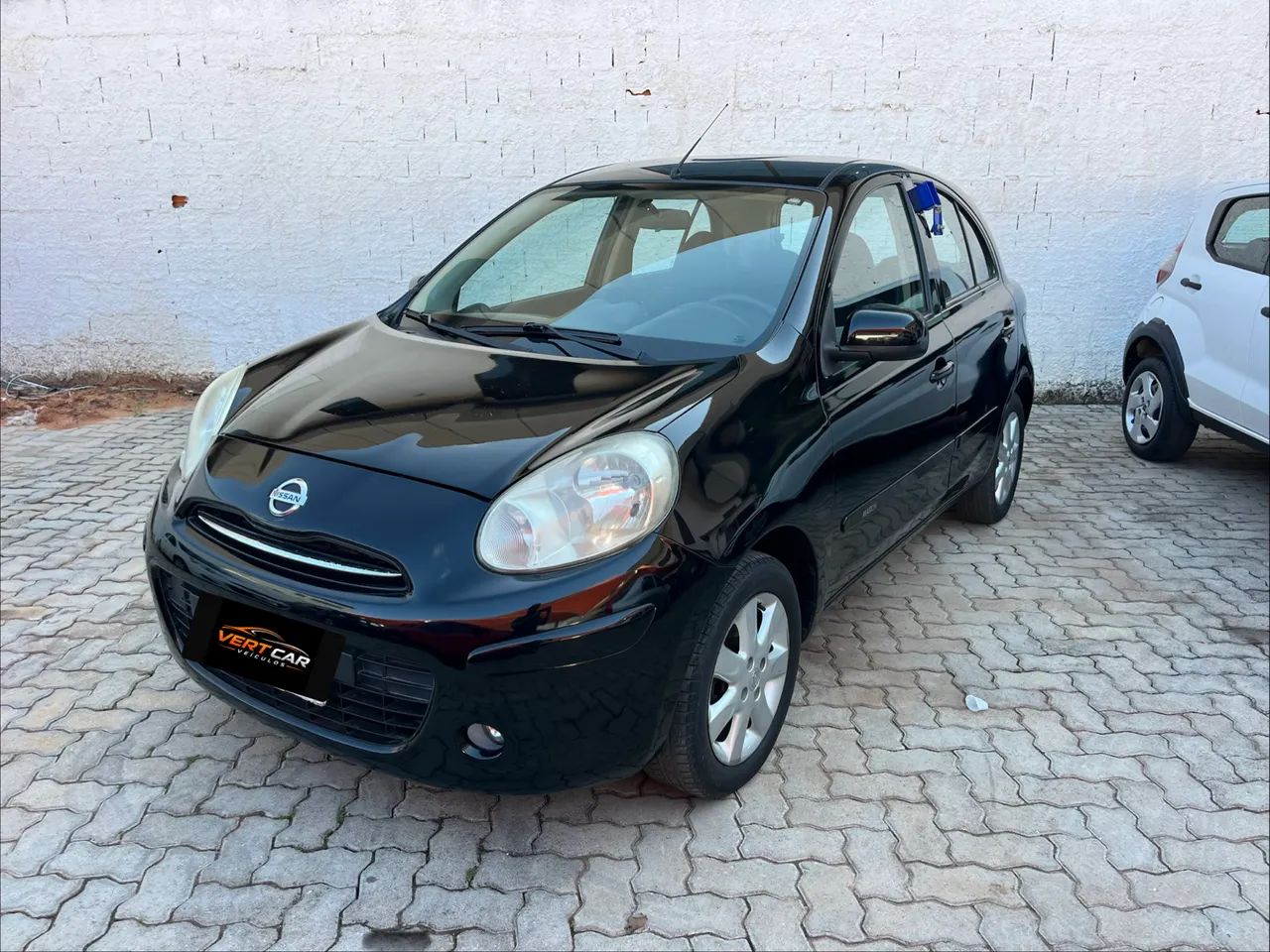Nissan March MARCH SV 1.6 16V Flex Fuel 2014