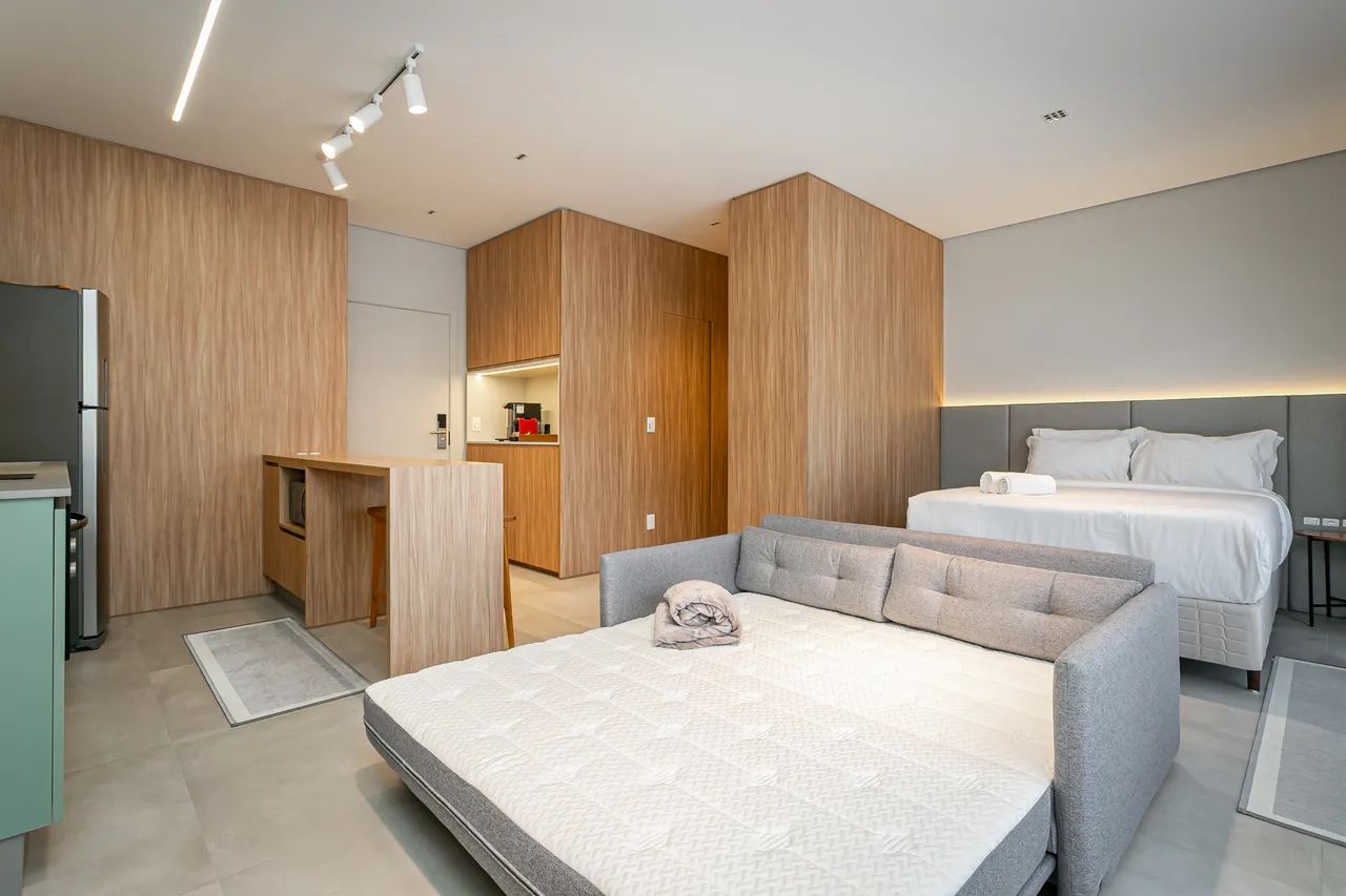 Apartamento cobertura mobiliado no bairro Saco Grande. - Foto 2