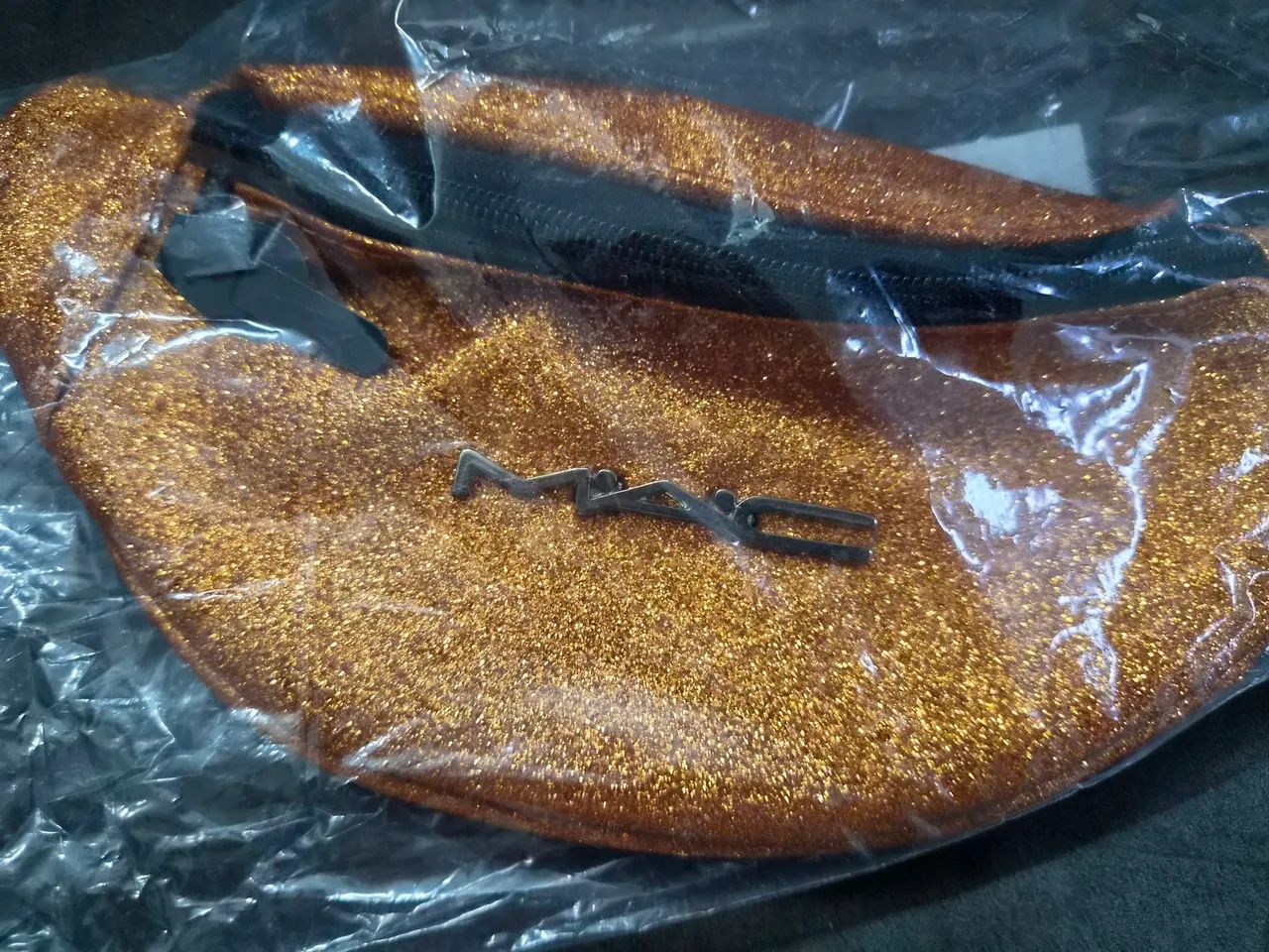 Pochete MAC Original Brilhante Laranja - Foto 3