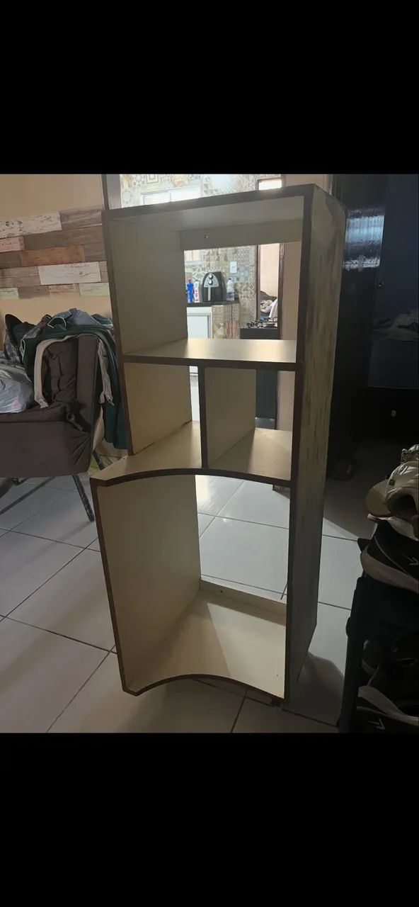 Armário Multiuso com Nichos e Rodízios  - Foto 4
