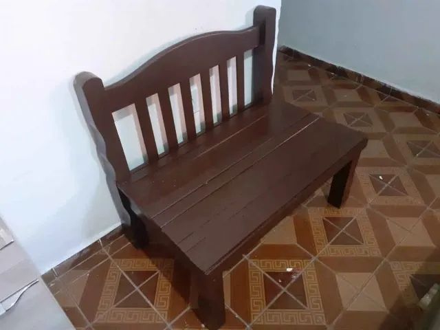 Banco de madeira maciça  - Foto 2