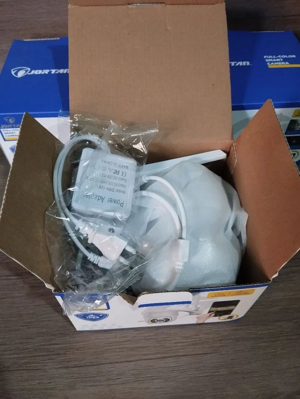Câmera de segurança Wi-fi e RJ45 - Foto 2