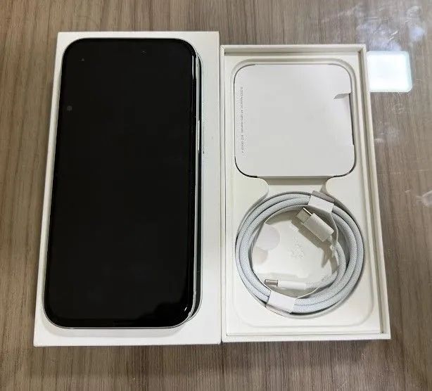 Iphone 15 128gb VERDE - Foto 3