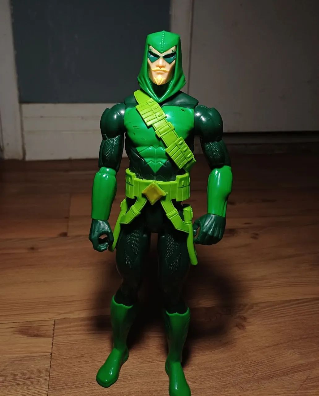 Boneco Arqueiro Verde Green Arrow DC Comics Mattel 30cm