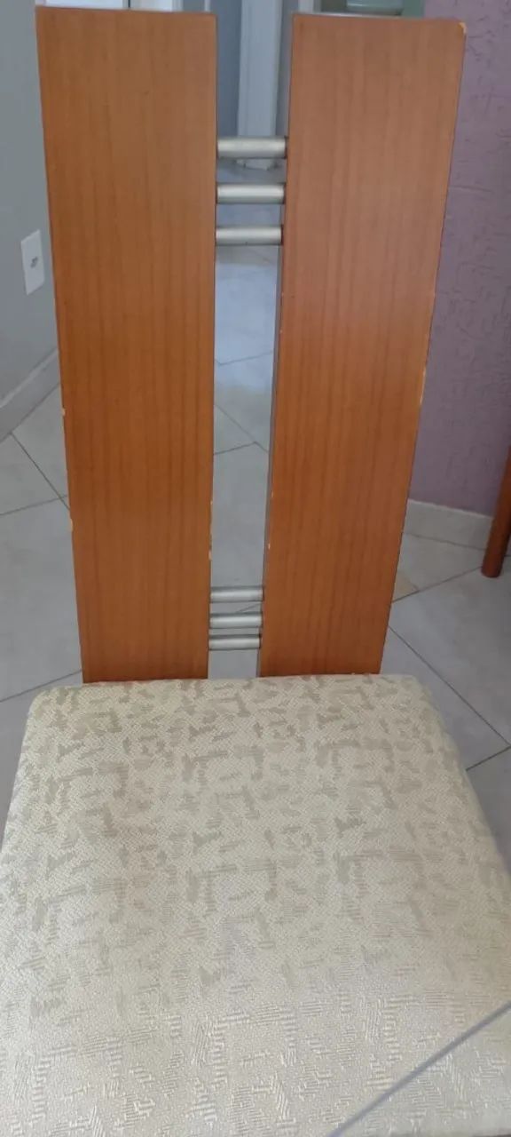 Mesa Triangular 6 Cadeiras, Tampo de Vidro reforçado e temperado. - Foto 4