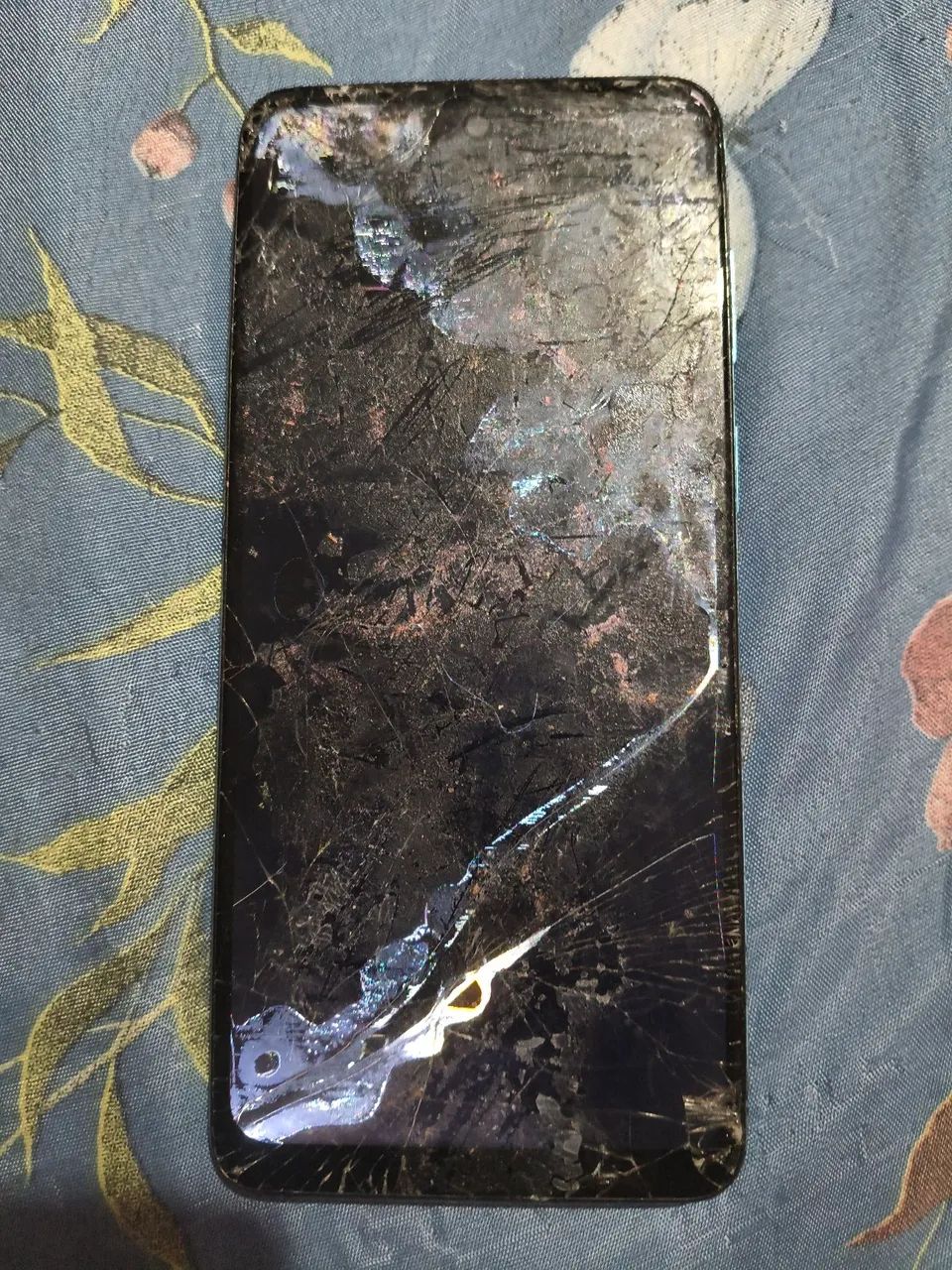 Venda de celular moto g22 com display queimado 