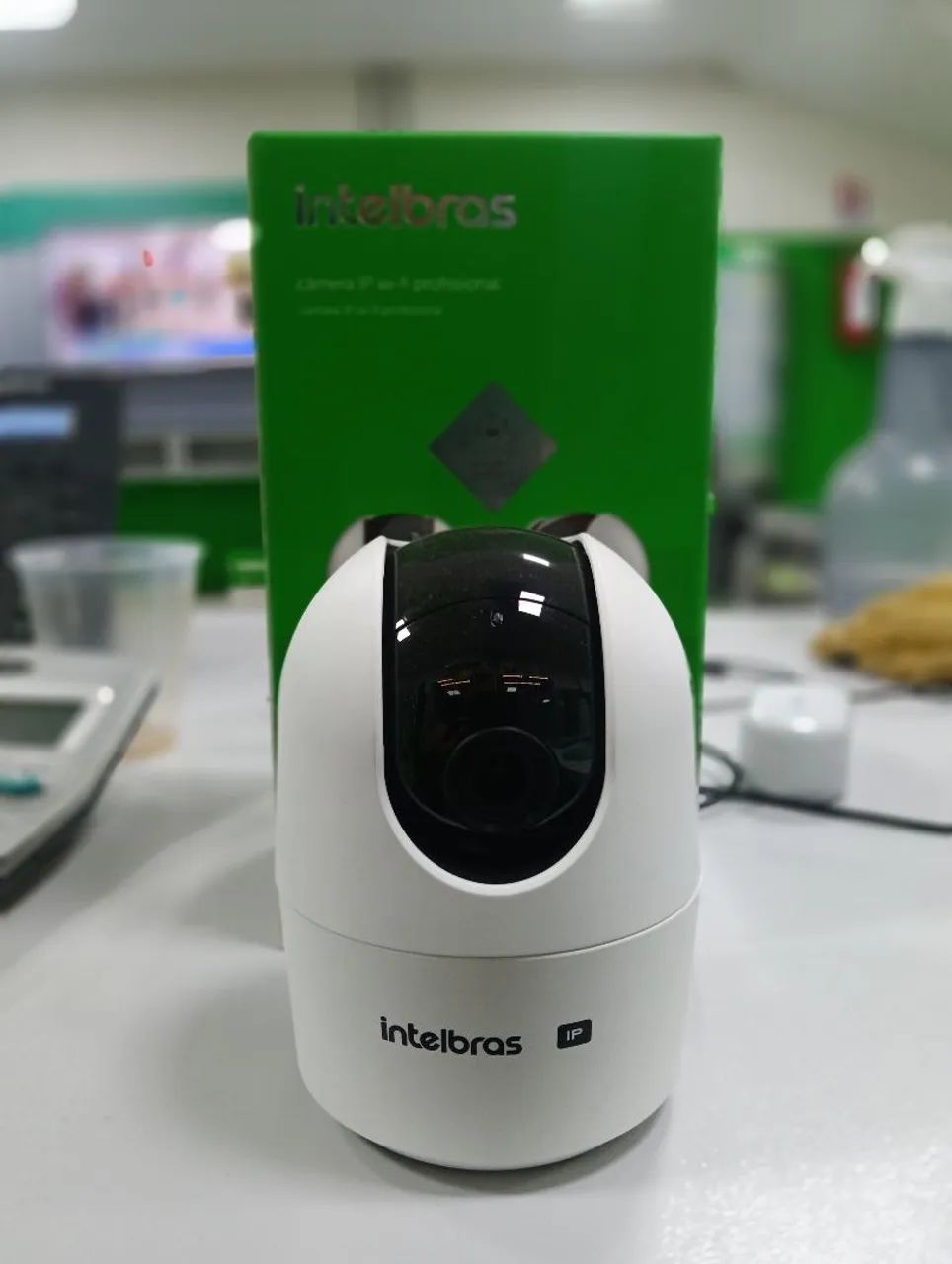Câmera WI FI VIPW 1410 Intelbras 