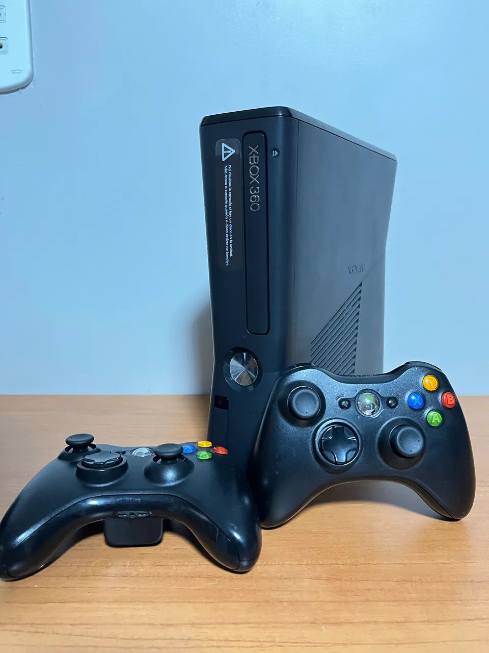 Xbox 360 Slim 