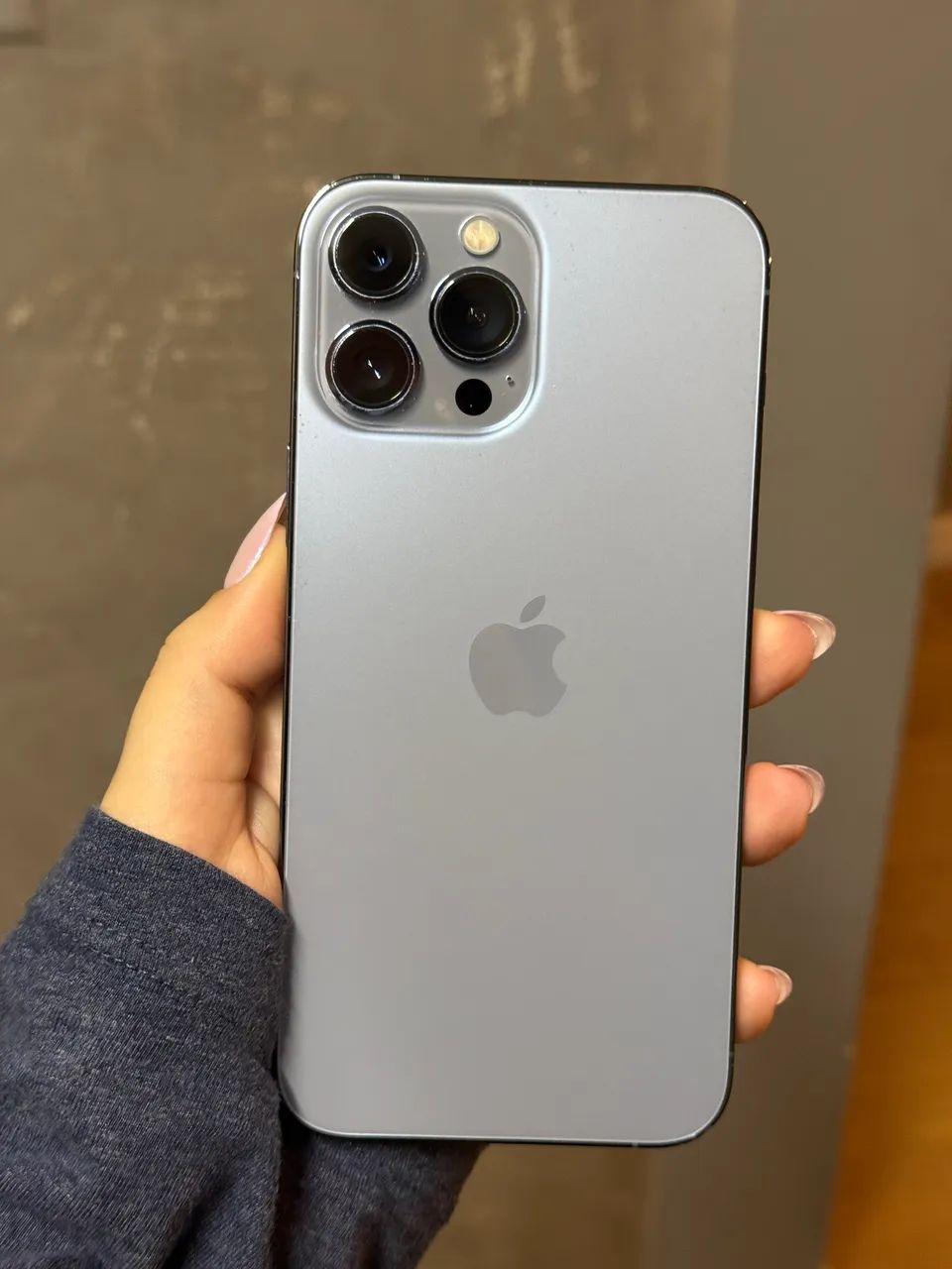 iPhone 13 Pro Max - 256 GB - Azul Sierra - Foto 2