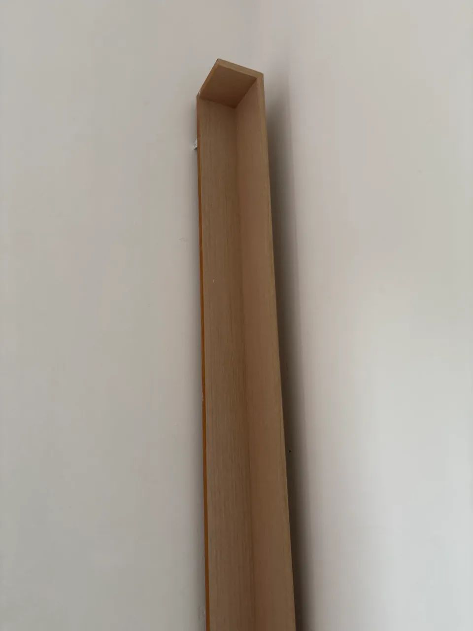 SUPORTE PRA JANELA PRA COLOCAR A CORTINA - Foto 2