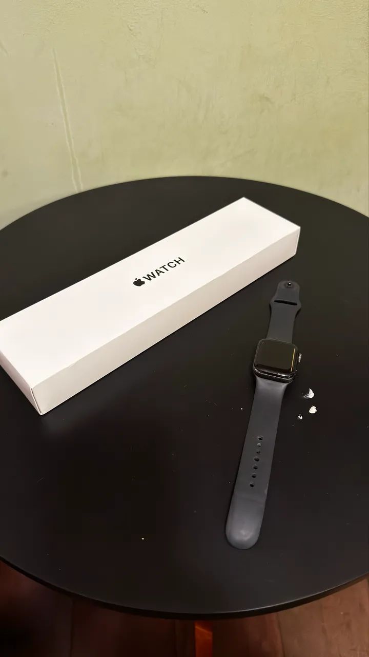 Apple Watch SE 1º geração 40mm Quebrado