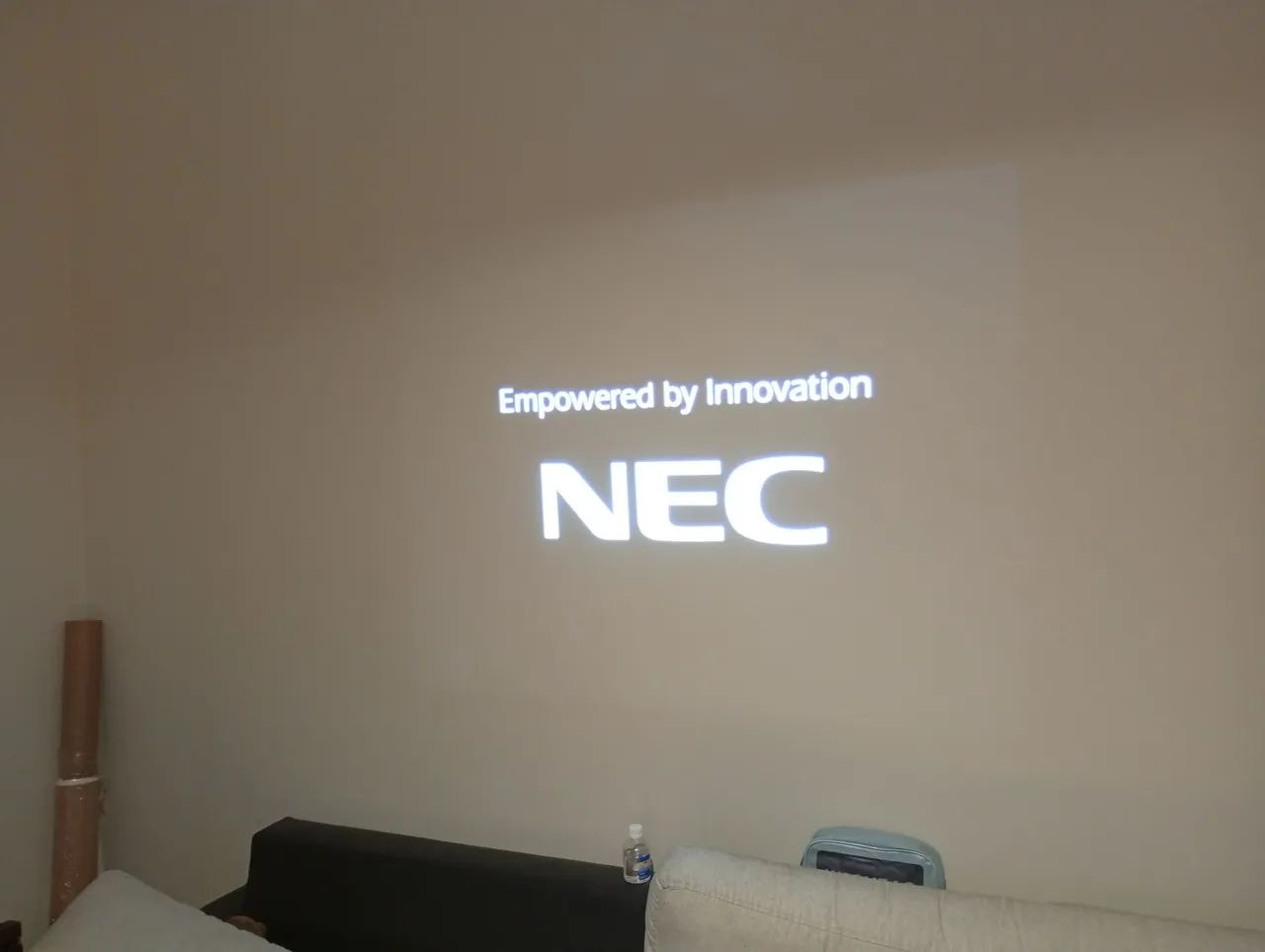 Projetor NEC NP115 - 2500 ANSI lúmens - Foto 4