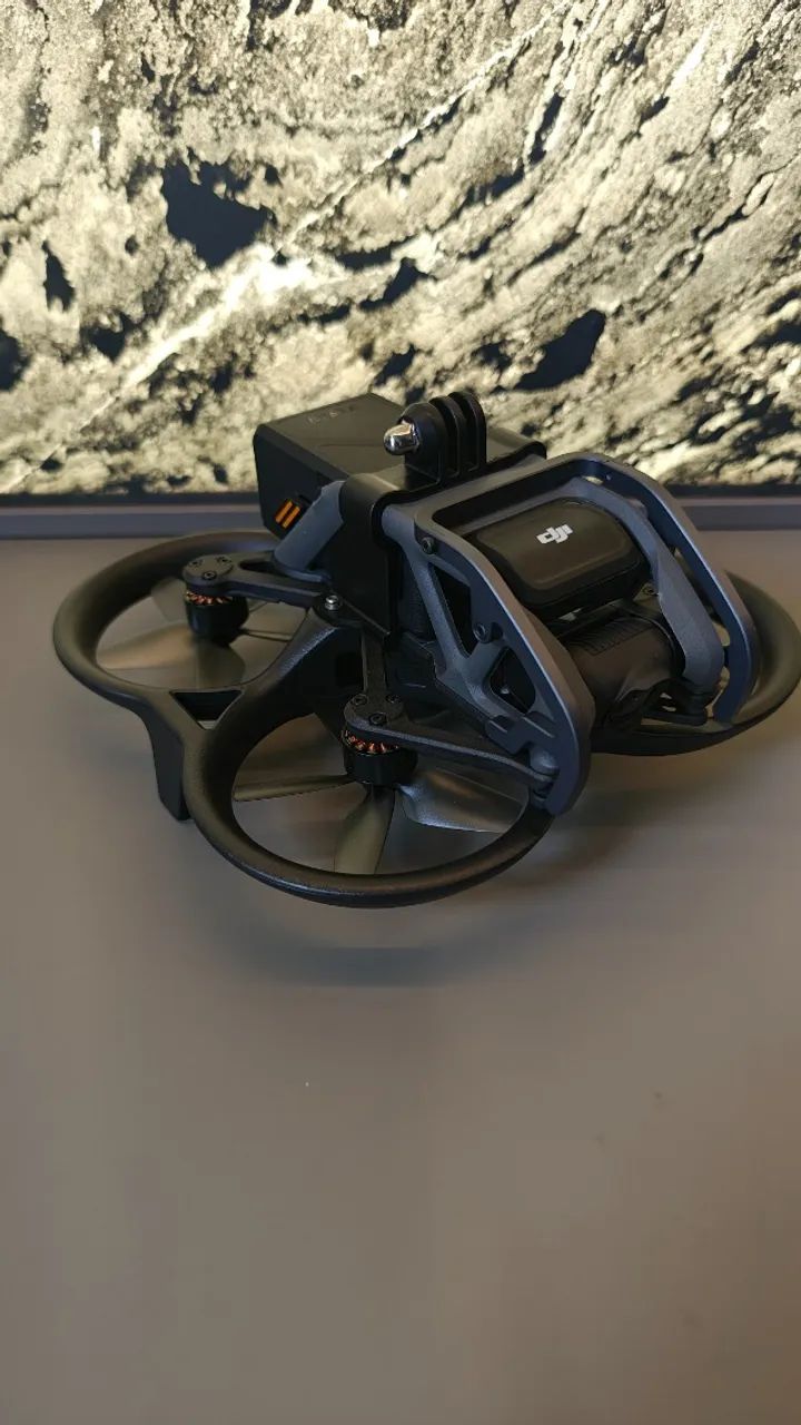 Drone DJI Avata - Combo + Controles extra - Foto 3
