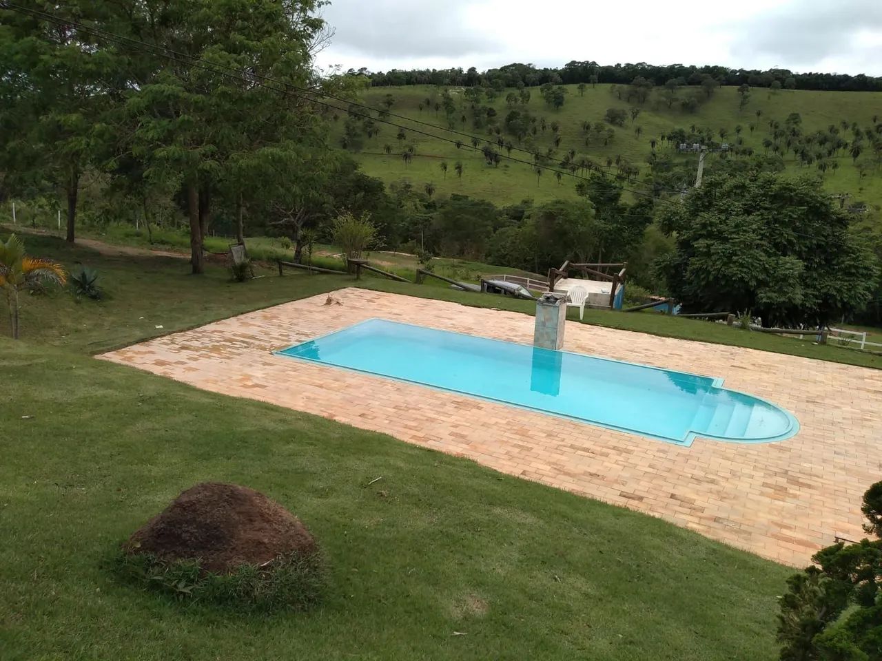Lindo sítio em Roças Novas - Foto 3