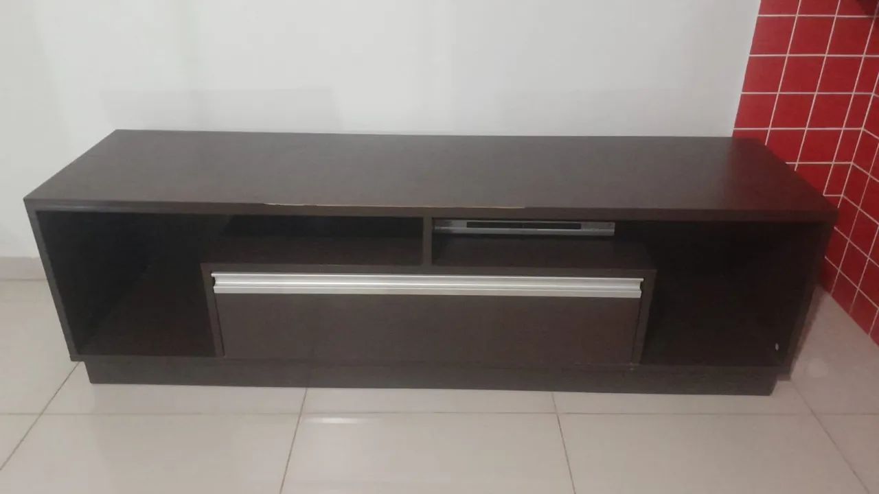 hack para sala madeira com gaveta