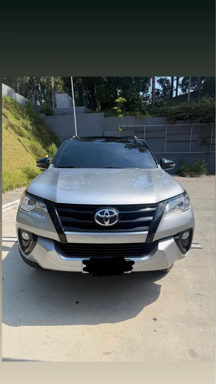 Toyota Hilux SW4 SRV 4X2 2.7 Flex 16V Aut. 2018 - Foto 2