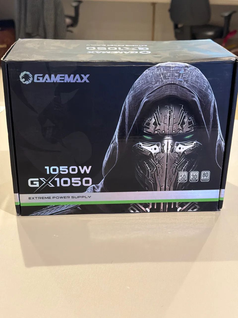 FONTE GAMER GAMEMAX 1050w GX1050 Modular 80Plus